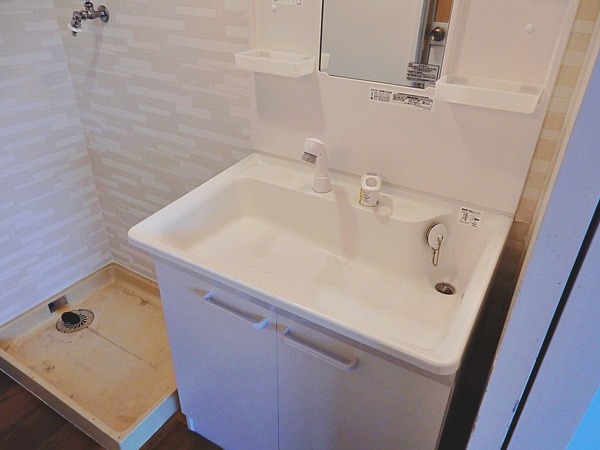 ピュアハイツ長洲301号室 洗面