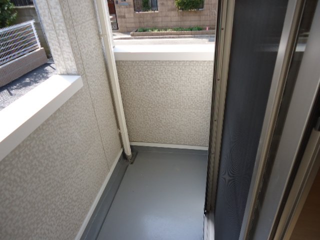 レジデンシア楓102号室 ベランダ