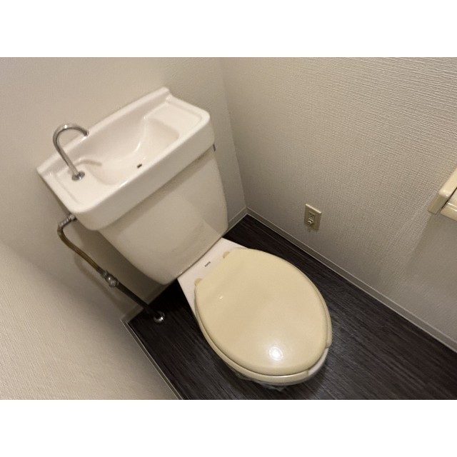 ブルジョン７ 内観