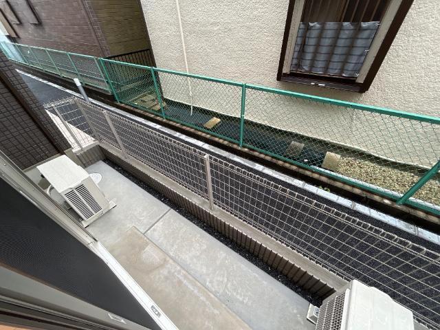 リノナル103号室 専用庭