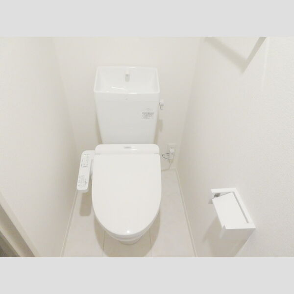 オルソ南鳩ヶ谷103号室 温水洗浄暖房便座