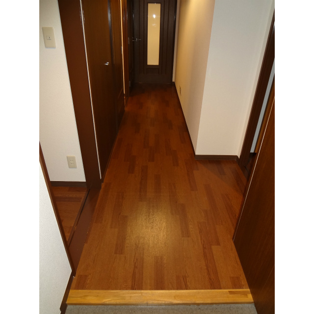 オーバーヒルズ弐番館 内観