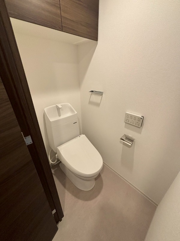 ジェノヴィア町田2階 トイレ