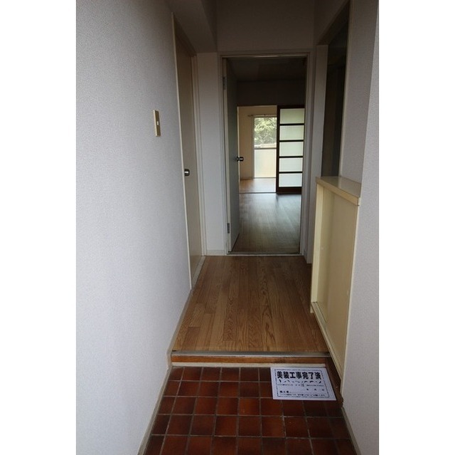 サンワパレス302号室 玄関