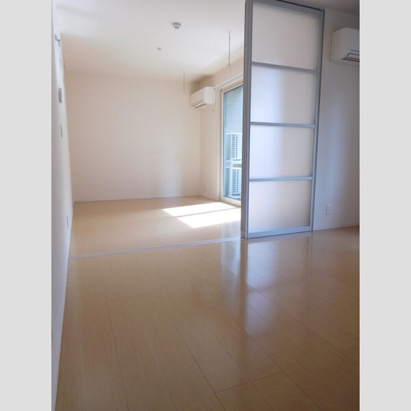 ローズスクエア府中 リビング