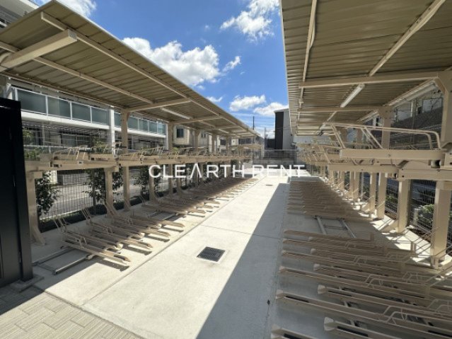 ＴＨＥ ＰＡＳＥＯ新小岩Ⅱ3階 屋根付き駐輪場