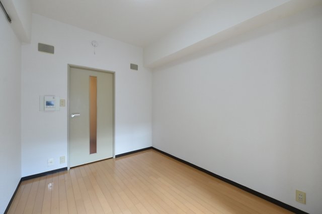 新中野スカイレジテル1階 部屋その他