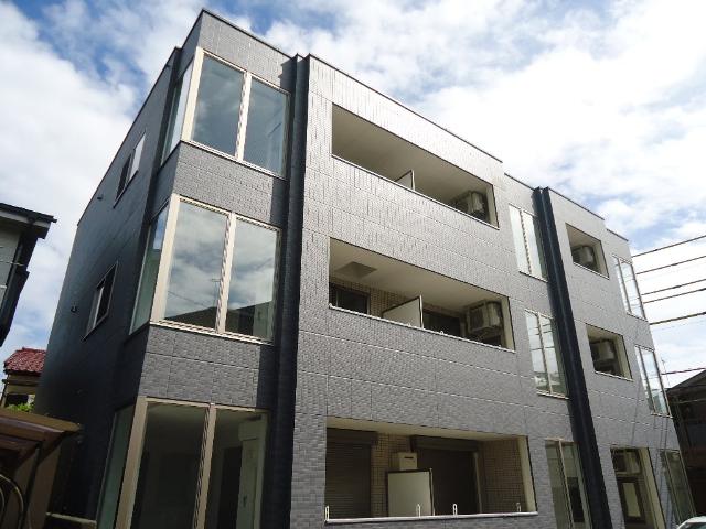 Ｃｈａｒｍｅ　Ｓｕｅｎａｇａ 外観写真（昼）