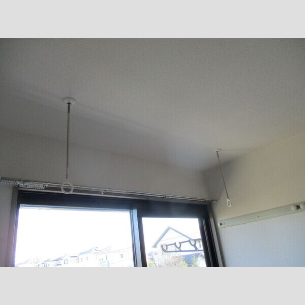 フェニックス　C202号室 室内物干し