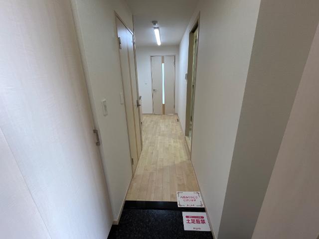 グランテラス307号室 玄関（イメージ）