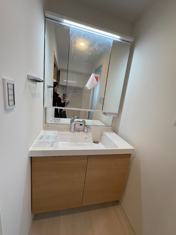 Luvast Yoyogi Park4階 洗面