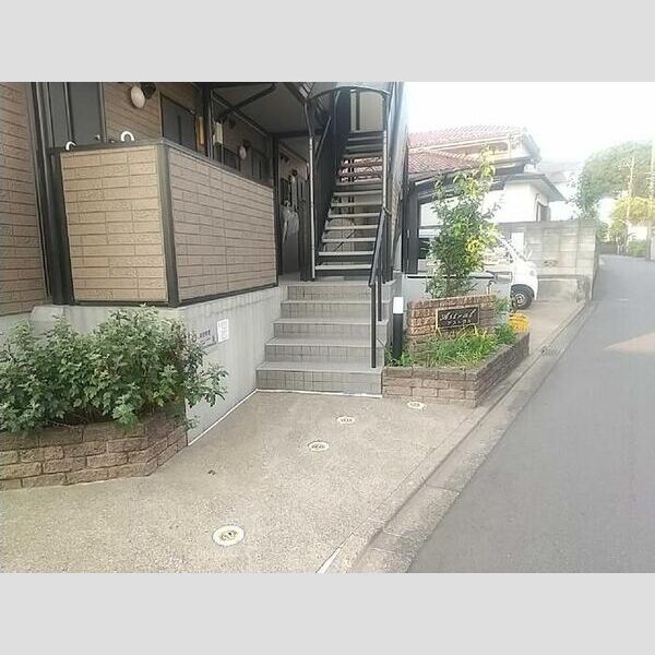 アストラル エントランス