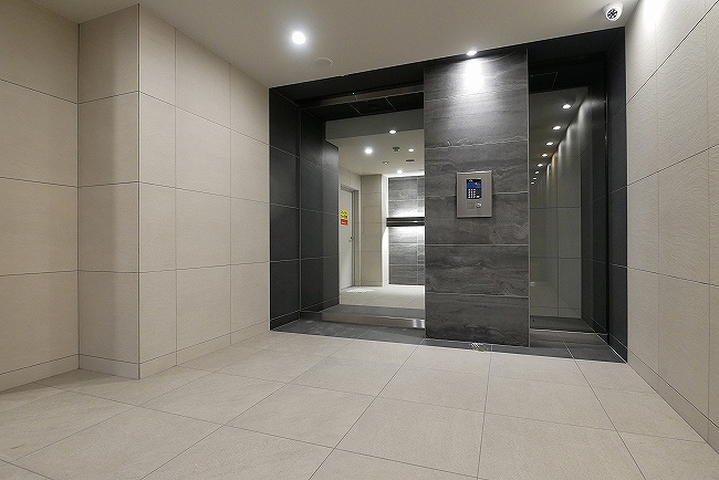 ベルグレード王子DUE9階 外観