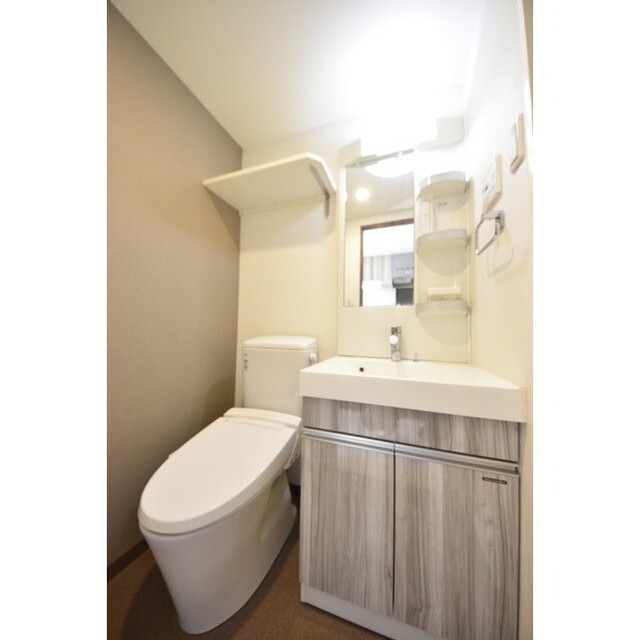 Court Blanche0406号室 内観