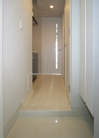 ブレシア日本橋蛎殻町601号室 玄関