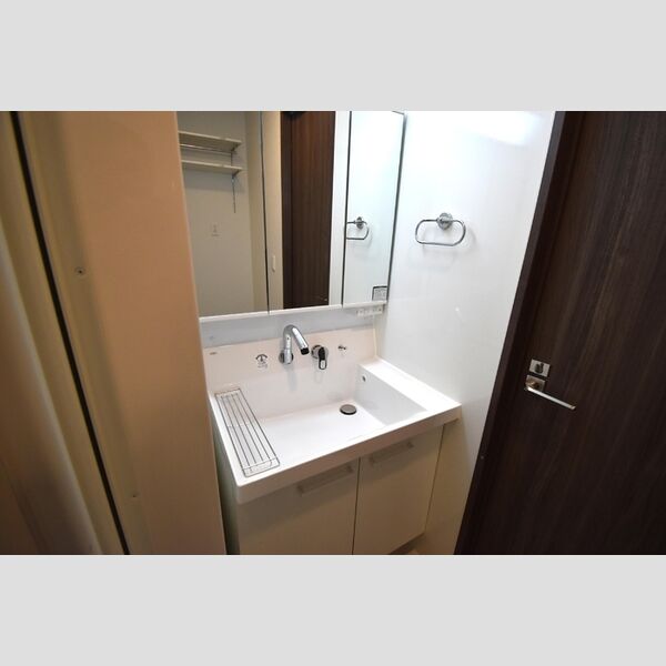 ル クレール101号室 洗髪洗面化粧台