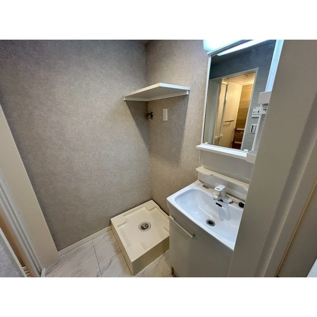 エクセラン竹ノ塚 内観