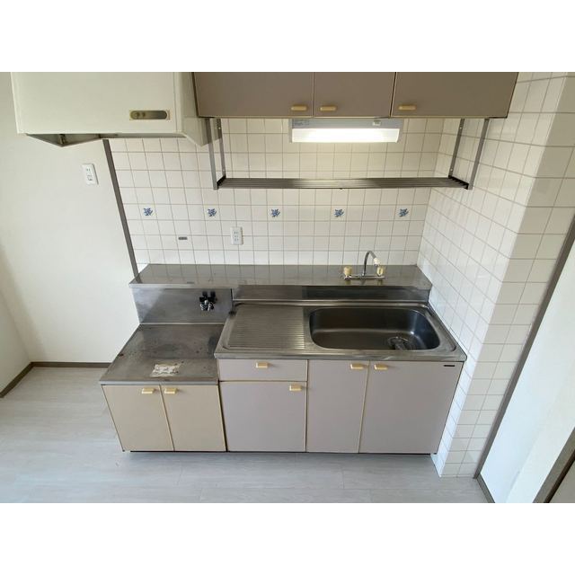 メゾンコジマB キッチン