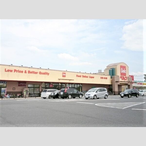 Le Ginkgo102号室 ベルク春日部緑町店まで　973m