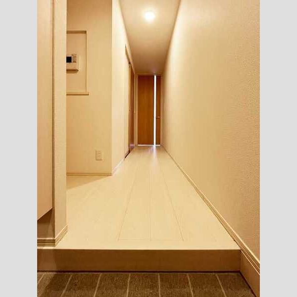 クラール獨協 玄関