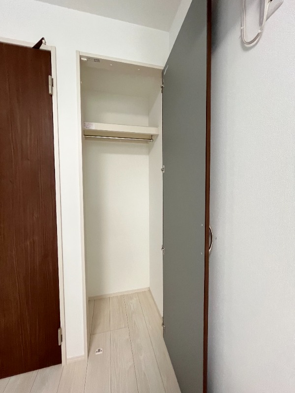 リベルテ平井2階 収納