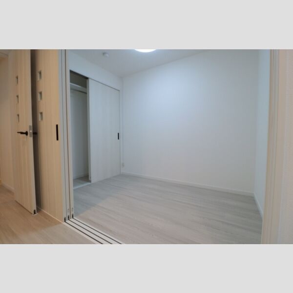 グレイスグリーンヒルズ205号室 洋室