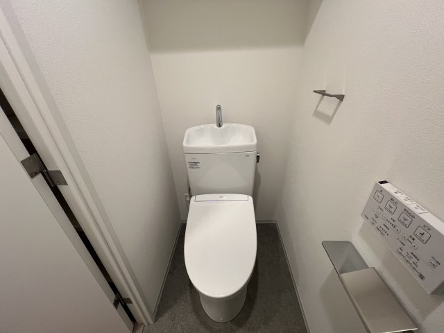 SYFORME SHINKOYASU706号室 ※同タイプ参考写真です（カラータイプが異なる場合がございます）