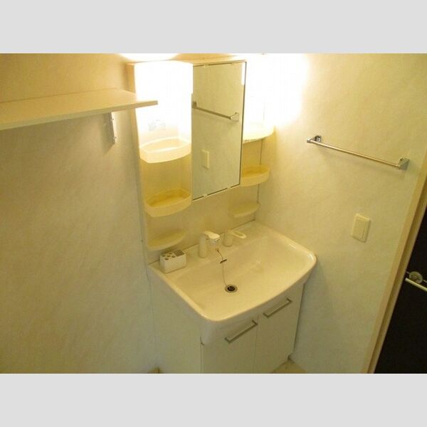 ヴェルデ コリーナ　壱番館 洗髪洗面化粧台