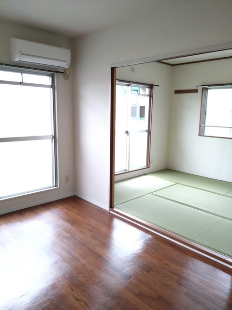 グリーンパーク田園１８号 リビング