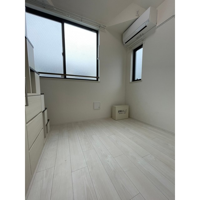 サンキャノーラ野方201号室 内観