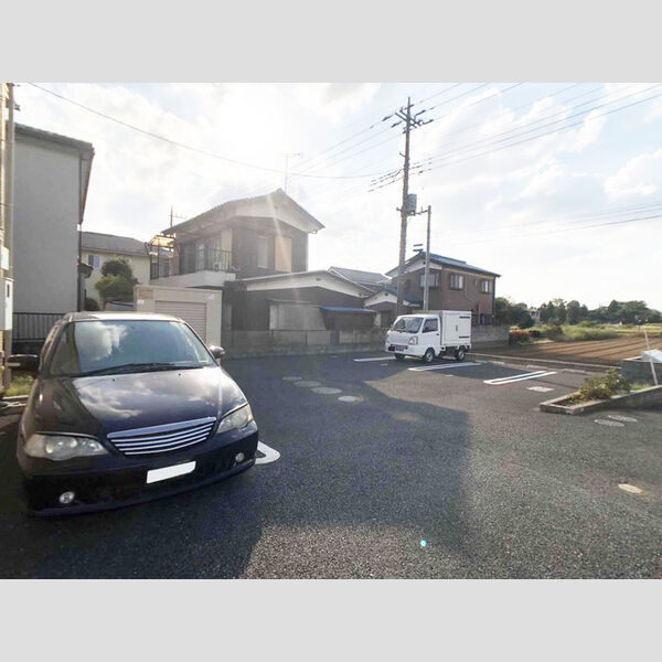 ボナール 駐車場