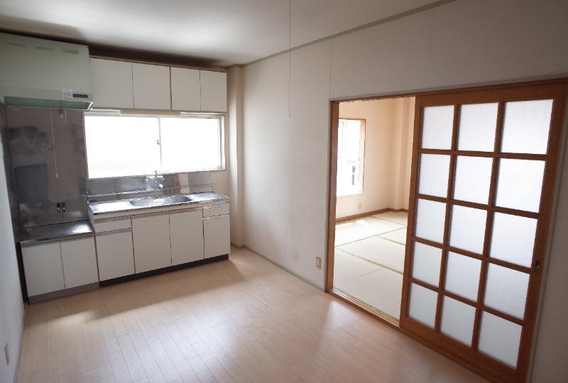 藤ハイツ3階 内観