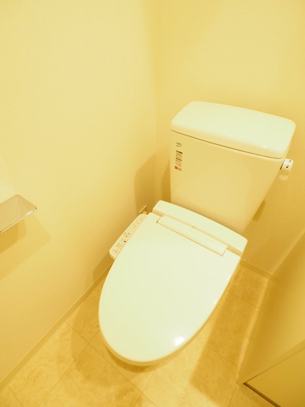 NTPRレジデンス芝浦三丁目4階 トイレ