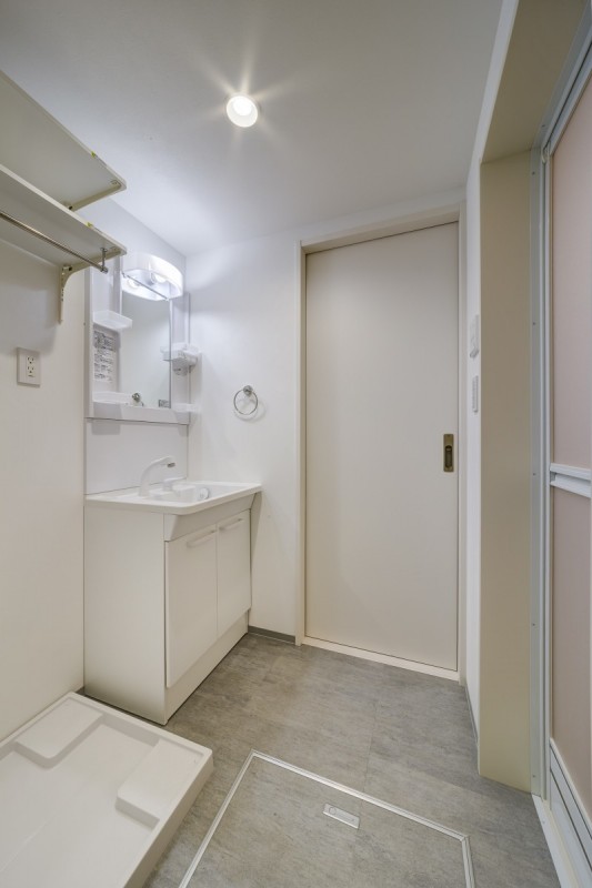 ＴＨＥ　ＢＡＳＥ　高座渋谷3階 洗面