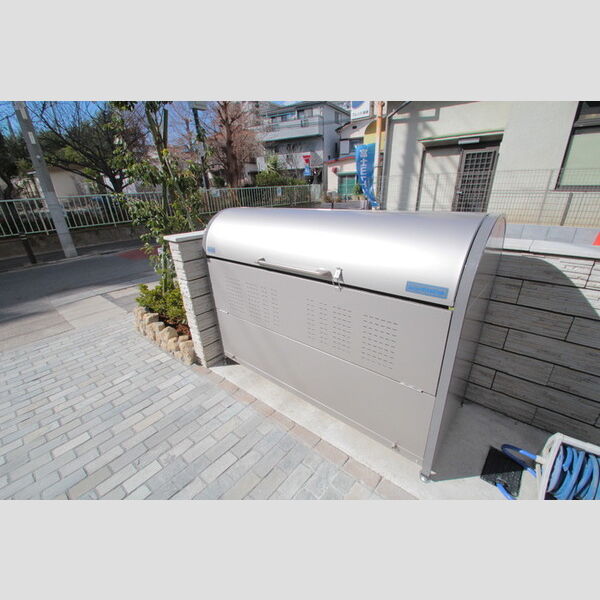 LUCIA(ルチア) 周辺