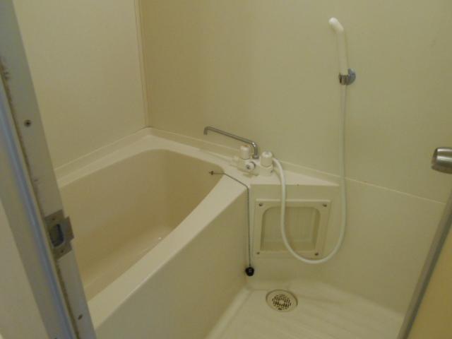 レオドール府中1階 バス