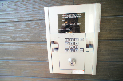 リブリ・サンマリー蕨 エントランス