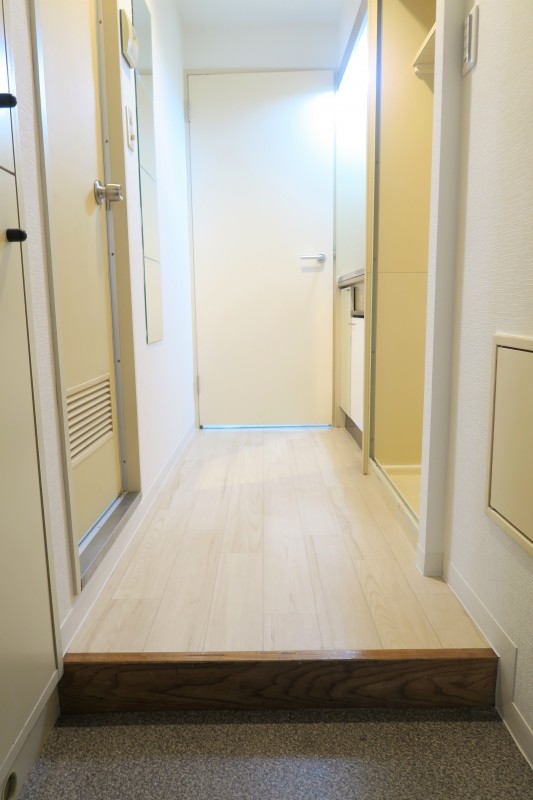 マイルストン東久留米2階 玄関