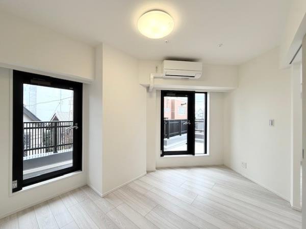 エレミ本蓮沼3階 リビング