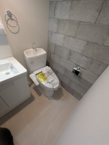 GENOVIA大山0102号室 トイレ