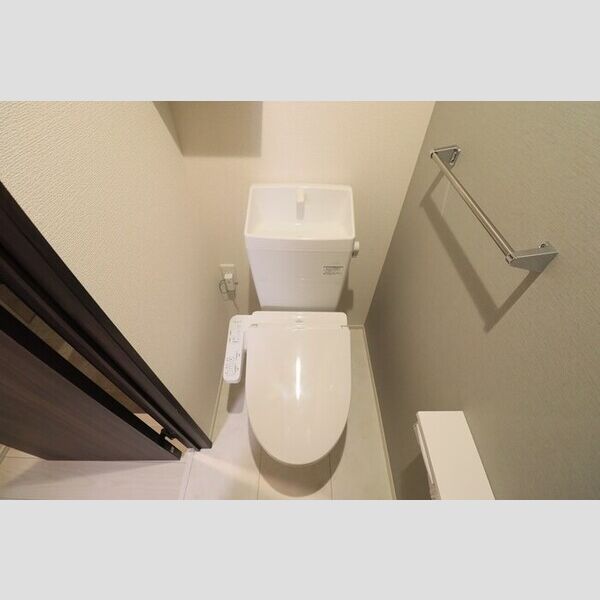 D Paina 今井南町202号室 トイレ