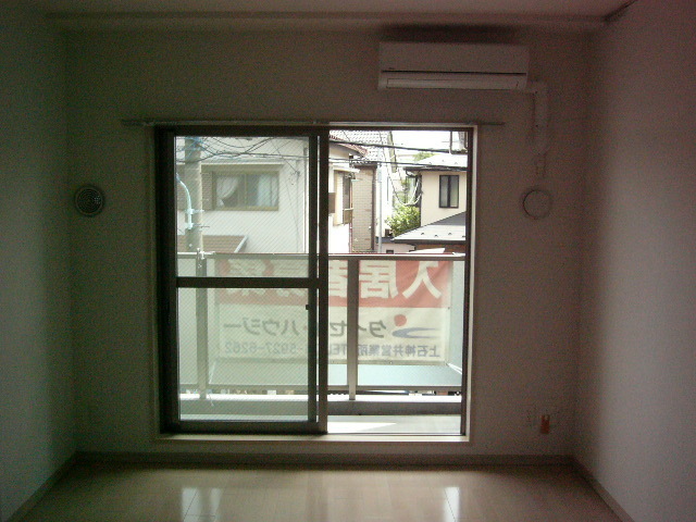 0202号室