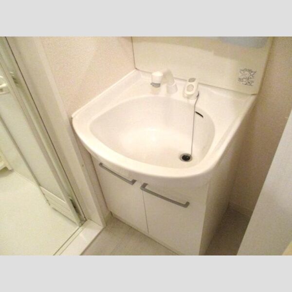 アビデホンダ 洗髪洗面化粧台