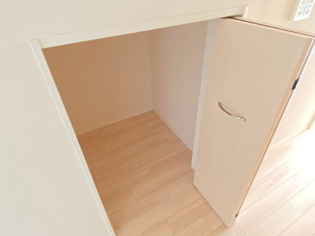 キャトルセゾン105号室 パントリー