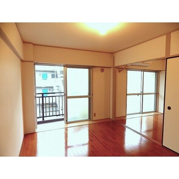 藤ビル403号室 寝室