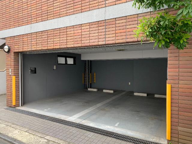 ジェイパーク中目黒Ⅲピアットフォルテ3階 駐車場