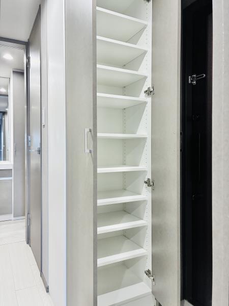 コンポジット早稲田鶴巻町4階 リビング