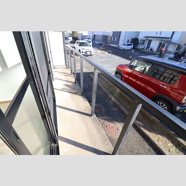 ハイツサンバレー105号室 テラス