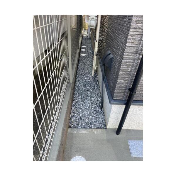 市川市大洲3丁目戸建貸家 エントランス