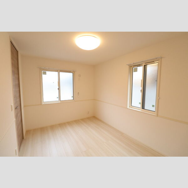 ファミリア.T101号室 洋室(6.2帖)